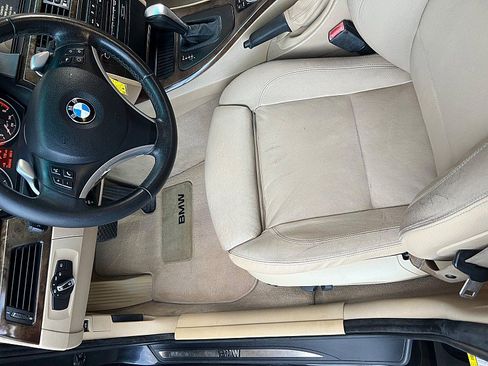 Used 2010 BMW 335i Sedan image 10