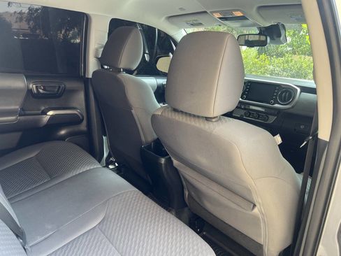 Used 2021 Toyota Tacoma SR5 image 39