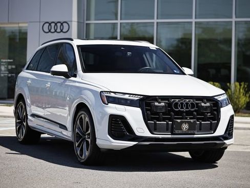 Used 2025 Audi Q7 3.0T Prestige AWD/4WD image 2