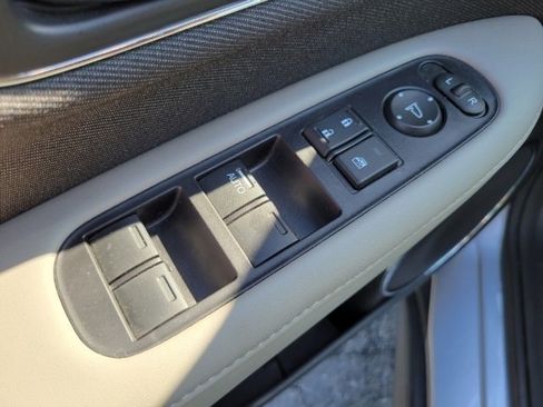 Used 2021 Honda HR-V EX image 32