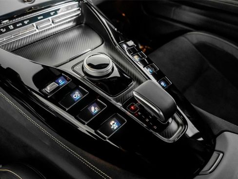 Used 2020 Mercedes-Benz AMG GT R image 35