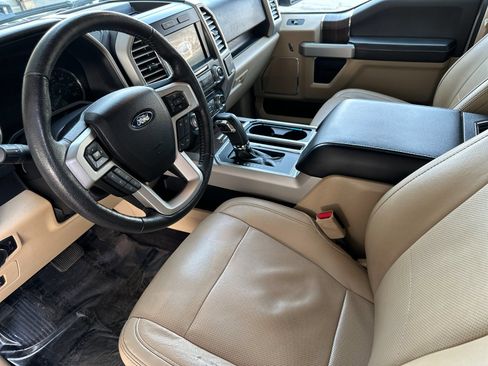 Used 2016 Ford F150 Lariat w/ Equipment Group 502A Luxury image 10