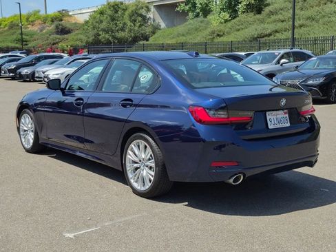 Used 2023 BMW 330i Sedan w/ Premium Package RWD image 8