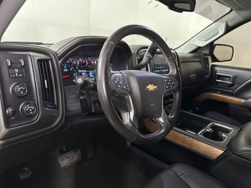 Used 2018 Chevrolet Silverado 1500 LTZ w/ LTZ Plus Package image 13