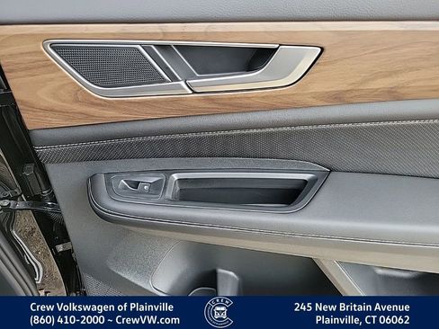 New 2026 Volkswagen Atlas SE image 47