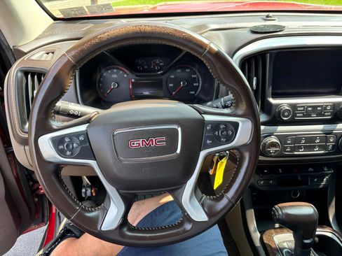 Used 2015 GMC Canyon SLT w/ Driver Alert Package image 25