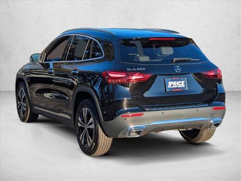 Certified 2026 Mercedes-Benz GLA 250 image 8