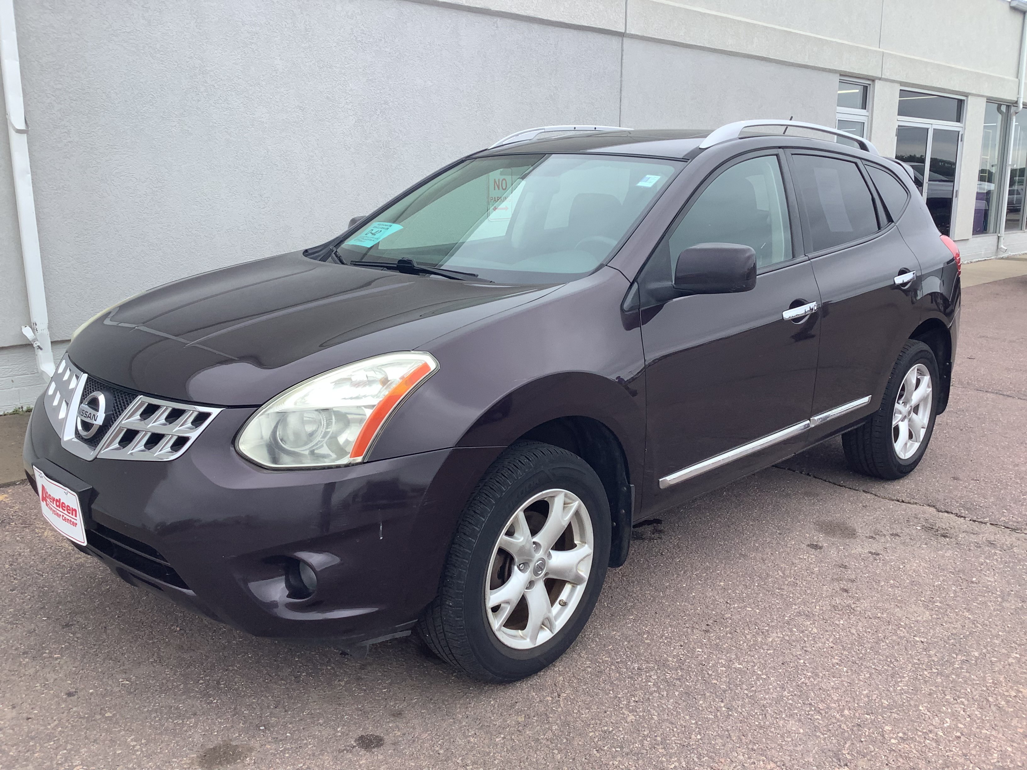 Used 2011 Nissan Rogue SV w/ Premium Pkg AWD/4WD image 7