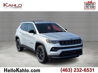 New 2025 Jeep Compass Latitude w/ Sun & Sound Group