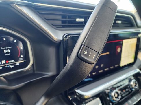 Used 2024 GMC Sierra 2500 Denali w/ Denali Reserve Package image 40