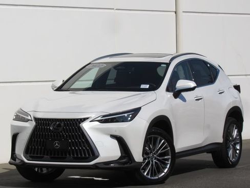 Used 2022 Lexus NX 350h AWD w/ Vision Package image 1