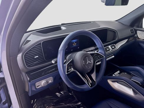 Certified 2025 Mercedes-Benz GLE 450e 4MATIC image 9
