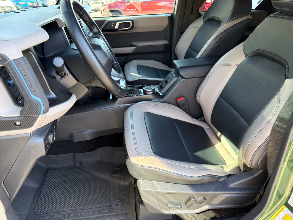 Used 2022 Ford Bronco Wildtrak AWD/4WD image 9