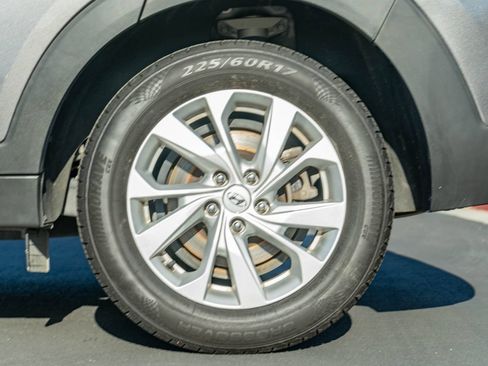 Used 2020 Hyundai Tucson Value FWD image 6