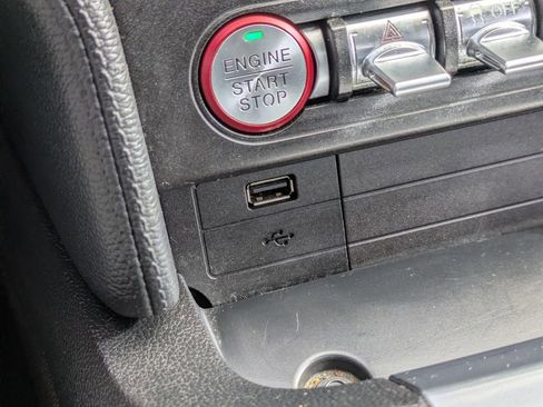 Used 2019 Ford Mustang GT Premium image 25