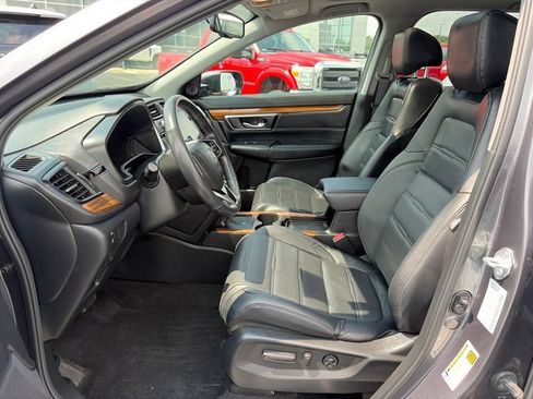 Used 2022 Honda CR-V Touring image 17