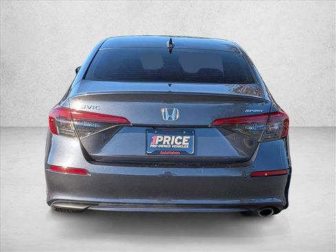 Used 2022 Honda Civic Sport image 6