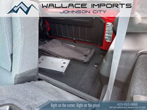 Used 2024 Jeep Wrangler Unlimited w/ Convenience Group AWD/4WD image 49