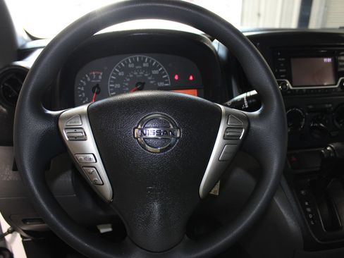 Used 2019 Nissan NV200 S w/ Cruise Control Package FWD image 11