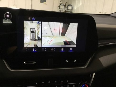 New 2026 Chevrolet Equinox LT w/ Convenience Package II image 34