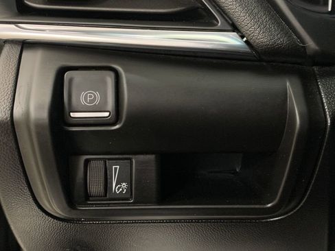 Used 2020 Cadillac CT4 Luxury w/ Cold Weather Package image 24