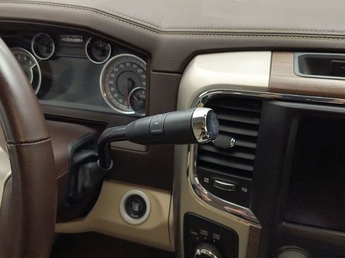 Used 2015 RAM 2500 Laramie w/ Convenience Group image 20