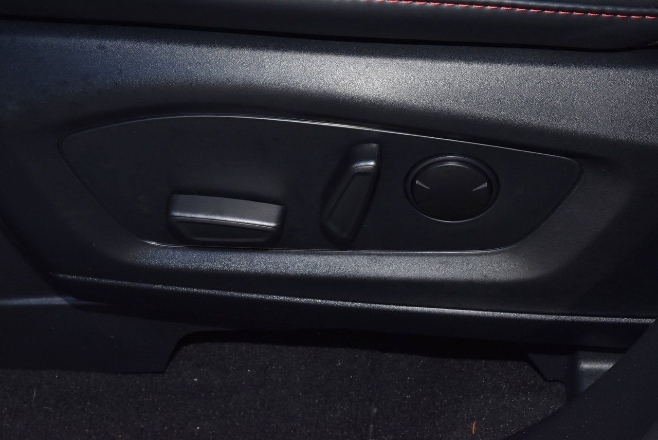 Certified 2025 Ford Explorer ST-Line RWD image 34