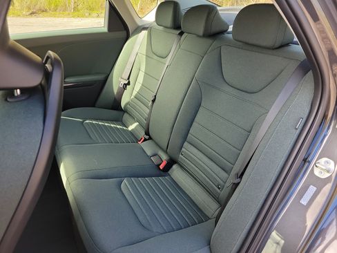 Used 2025 Kia K4 EX FWD image 16