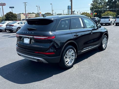 Used 2022 Lincoln Corsair FWD image 3