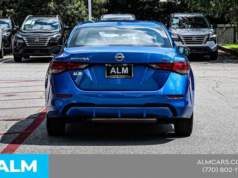 Used 2024 Nissan Sentra SV FWD image 12