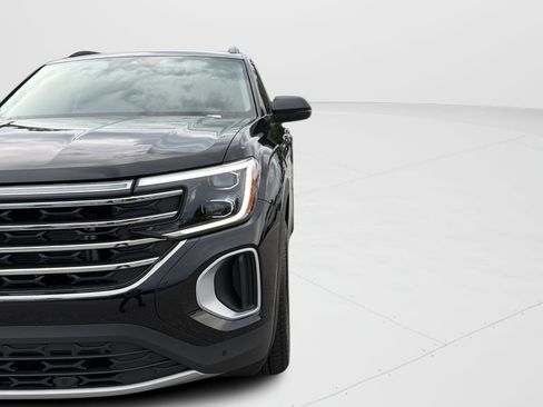 New 2026 Volkswagen Atlas SE FWD image 35