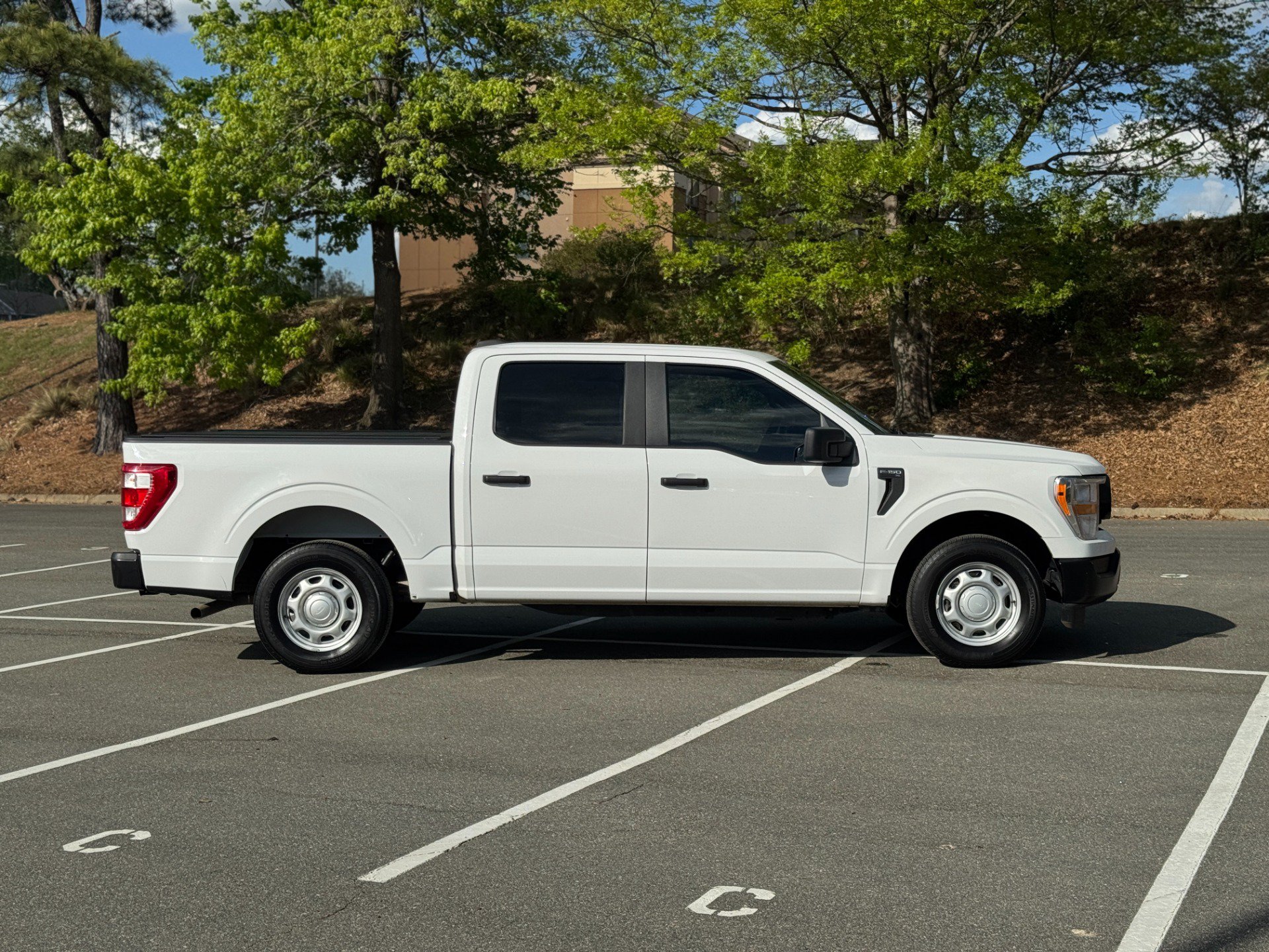 Used 2021 Ford F150 XL w/ Equipment Group 101A High RWD image 15