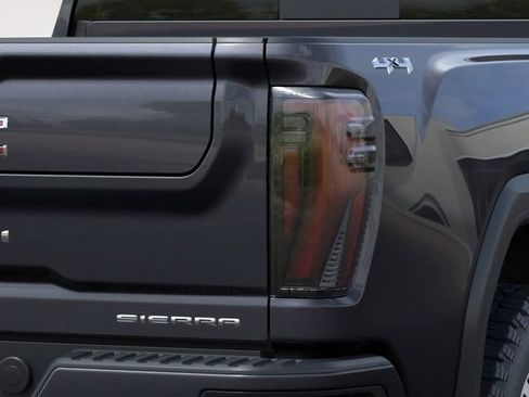 New 2026 GMC Sierra 2500 Denali Ultimate AWD/4WD image 11