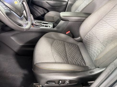 Used 2019 Chevrolet Equinox LT w/ Driver Convenience Package FWD image 12