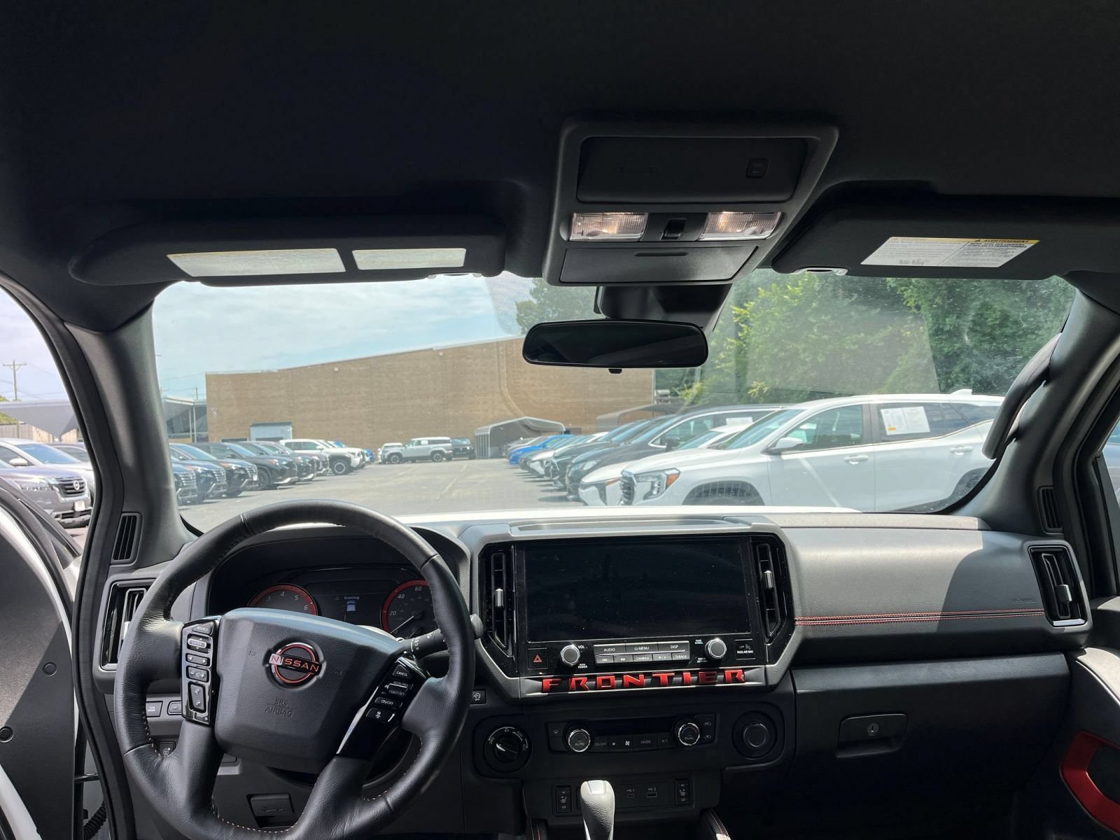 Used 2026 Nissan Frontier PRO-4X AWD/4WD image 36