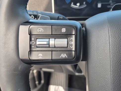 Used 2024 Hyundai Santa Fe SEL FWD image 31