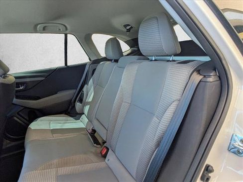 Certified 2025 Subaru Outback Premium AWD/4WD image 11