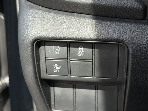 Used 2017 Honda CR-V EX image 16