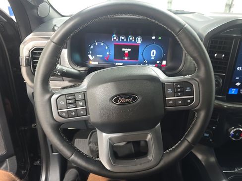 Used 2025 Ford F150 Lariat AWD/4WD image 10
