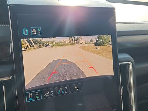 Certified 2025 GMC Yukon Elevation image 30