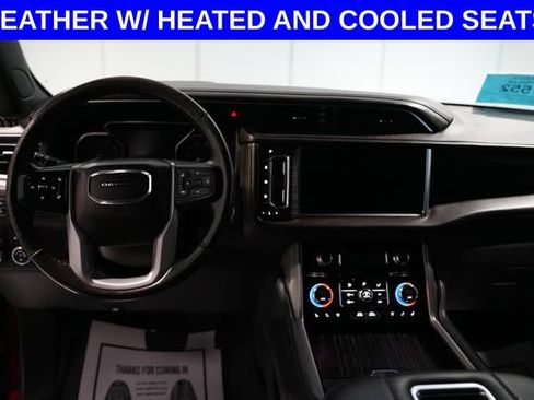 Used 2021 GMC Yukon XL Denali w/ Advanced Technology Package AWD/4WD image 2