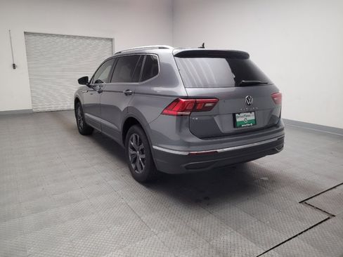 Used 2022 Volkswagen Tiguan SE image 5