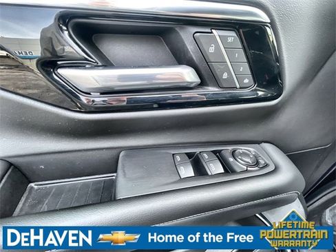 Used 2025 Chevrolet Tahoe Z71 AWD/4WD image 22