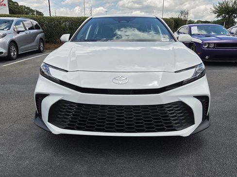 Certified 2025 Toyota Camry SE FWD image 2
