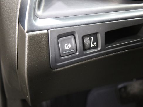 Certified 2023 Cadillac XT5 Luxury image 8