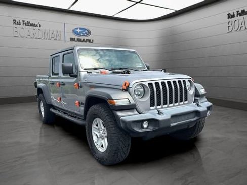 Used 2020 Jeep Gladiator Sport w/ Quick Order Package 24S AWD/4WD image 2