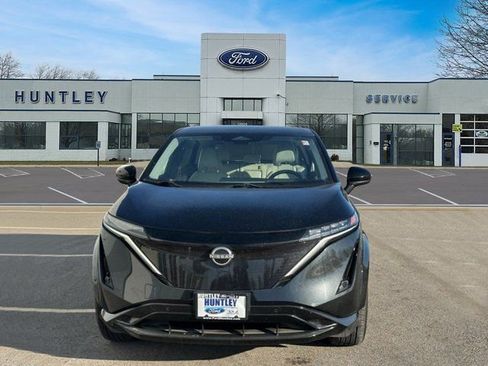 Used 2024 Nissan Ariya AWD image 3