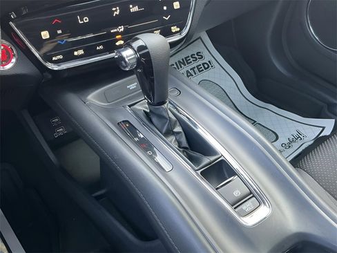 Certified 2022 Honda HR-V EX image 19