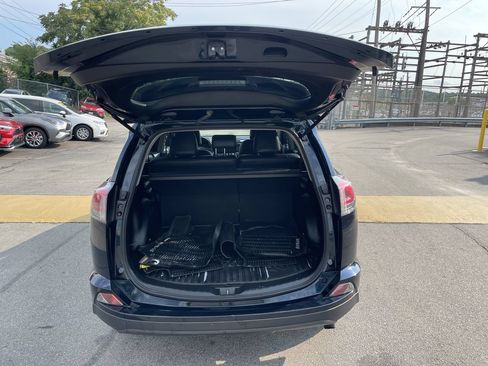 Used 2018 Toyota RAV4 LE w/ All Weather Liner Package AWD/4WD image 13