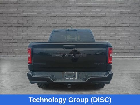 Used 2025 RAM 1500 Big Horn AWD/4WD image 8